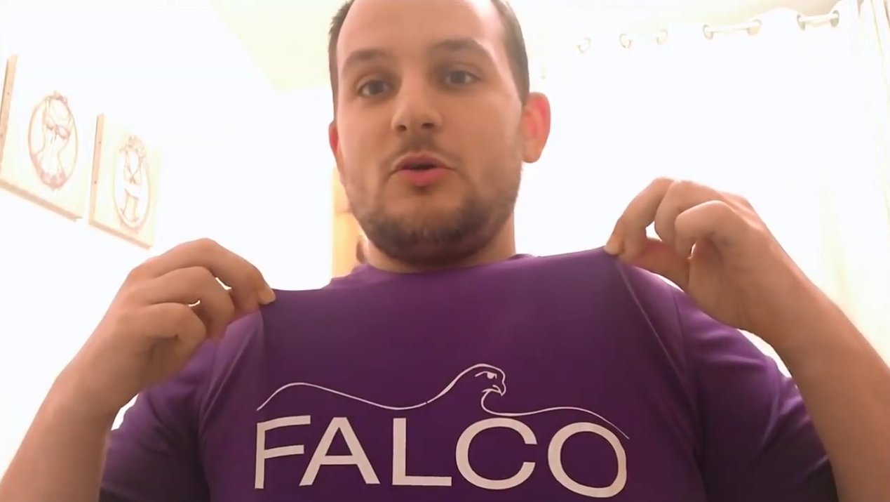 Loic BOBILLIER sous les nouvelles couleurs de FALCO