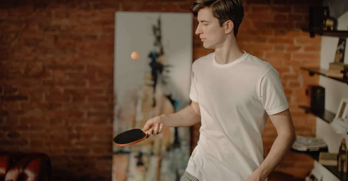 découvrez tout sur le tennis de table : règles, techniques, équipements et conseils pour améliorer votre jeu et profiter pleinement de ce sport dynamique.