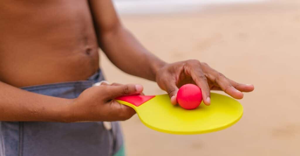 découvrez tout sur le tennis de table : règles, techniques, équipements et conseils pour améliorer votre jeu et profiter pleinement de ce sport dynamique.