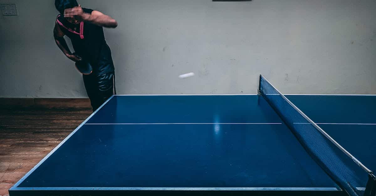 découvrez tout sur le tennis de table : règles, techniques, matériel et astuces pour améliorer votre jeu, que vous soyez débutant ou expert.