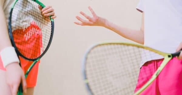 découvrez l'univers du tennis de table : techniques, conseils, équipement et actualités pour améliorer votre jeu et profiter pleinement de ce sport dynamique.