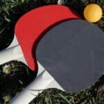 découvrez notre équipe de tennis de table passionnée et compétitive, prête à relever tous les défis et à partager son amour du sport.