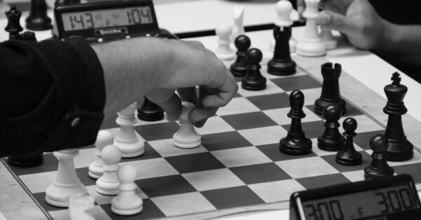 découvrez tous les détails du tournoi : dates, participants, règles et résultats en direct pour suivre l'événement sportif incontournable.