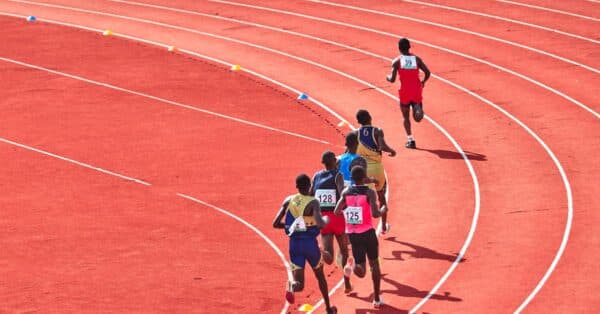 découvrez toute l'actualité, les résultats et les analyses des sports du monde entier. suivez vos disciplines et équipes préférées en temps réel.