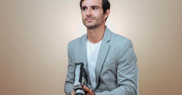 découvrez alexis lebrun, joueur français de tennis de table : son parcours, ses performances et son ascension parmi les talents du ping.